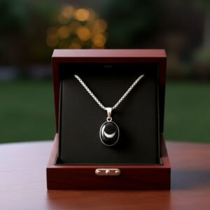 চন্দ্র আকিক লকেট